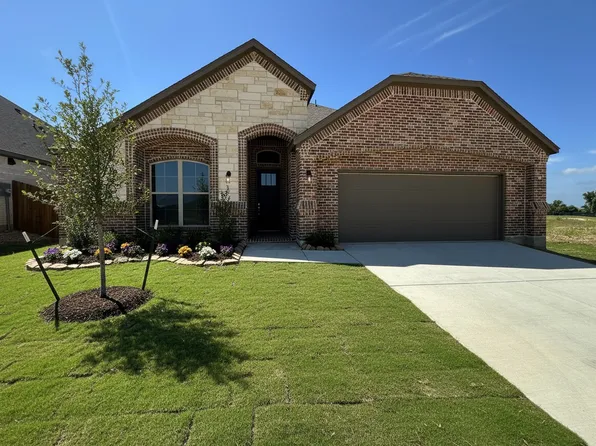 2009 Belle Lagos Ln, Cleburne, TX 76033