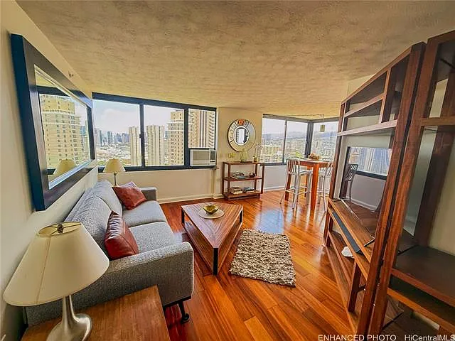 343 Hobron Ln #3401 — Photo 1