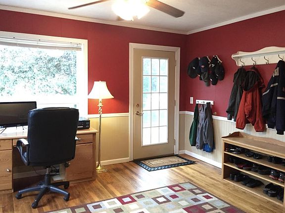 3rd image of 1309 Kinney Ave NW
