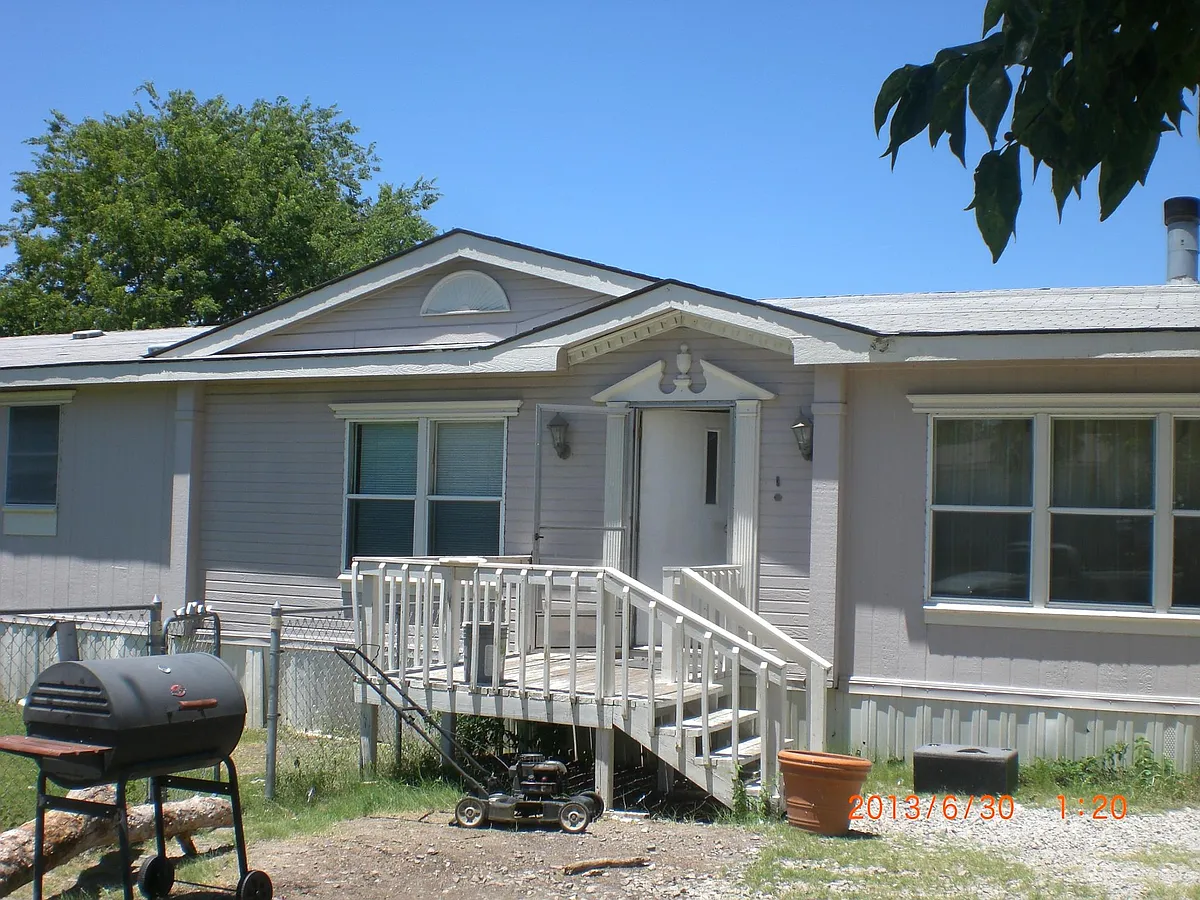 Building Photo - 5787 Kimber Ln