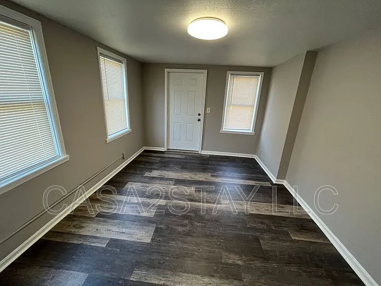 1528 Alma Ave #2 — Photo 4