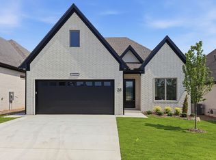 28 Mountain Brook Rd, Little Rock, AR 72223