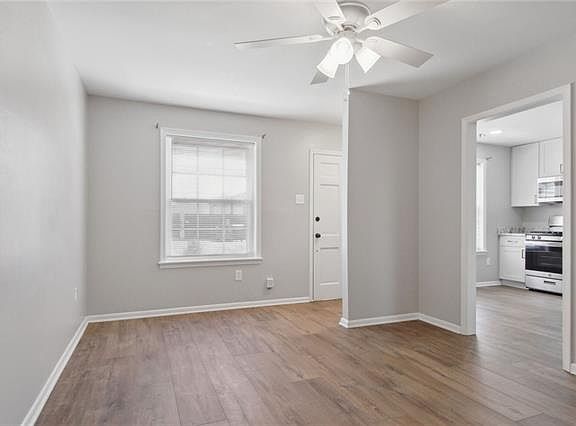 4th image of 202 Pink St