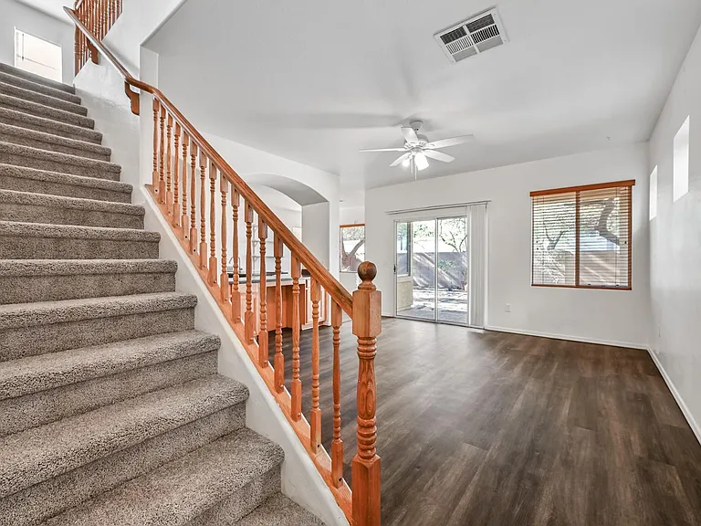 35108 N 31st Ave — Photo 3
