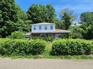 961 Moorheadville Rd, North East, PA 16428