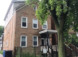 2246 W Dickens Ave #2, Chicago, IL 60647