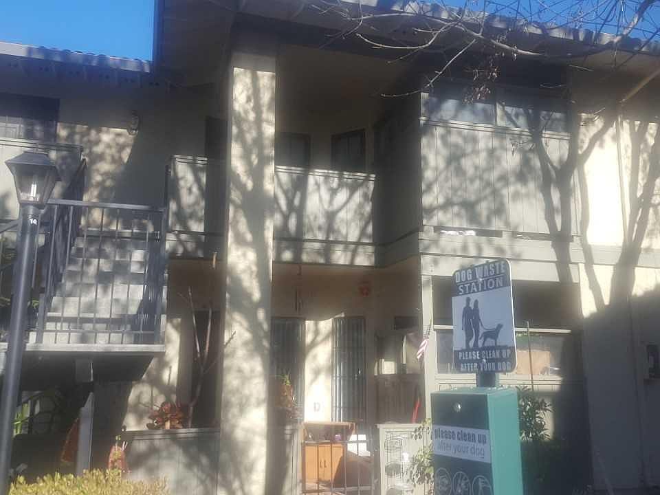 1st image of 395 Kenbrook Cir