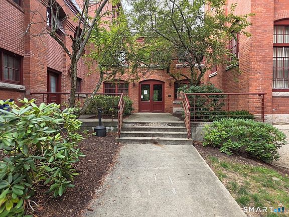 2nd image of 839 Main Street #91