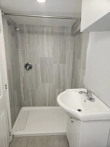 1085 Hickory Rd #2 Photo 1