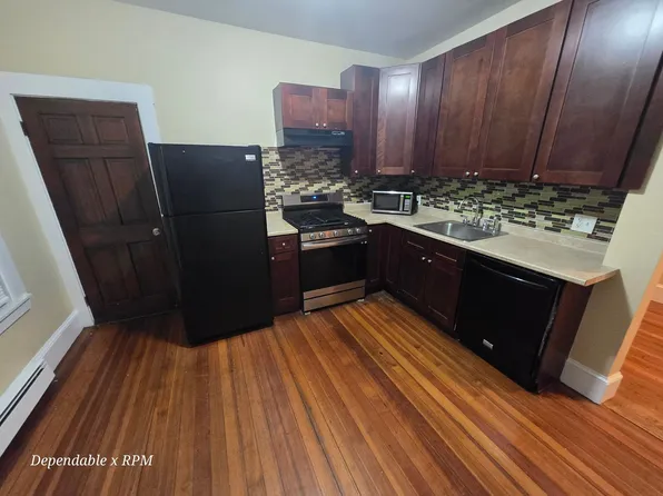 735 Washington St APT 2, Dorchester Center, MA 02124