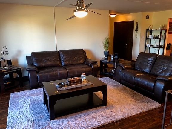 4th image of 10440 S Mansfield Ave #1