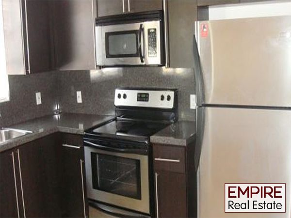 1st image of 440 14th St APT 8