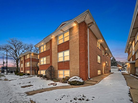 3rd image of 6968 W Belmont Ave APT 3