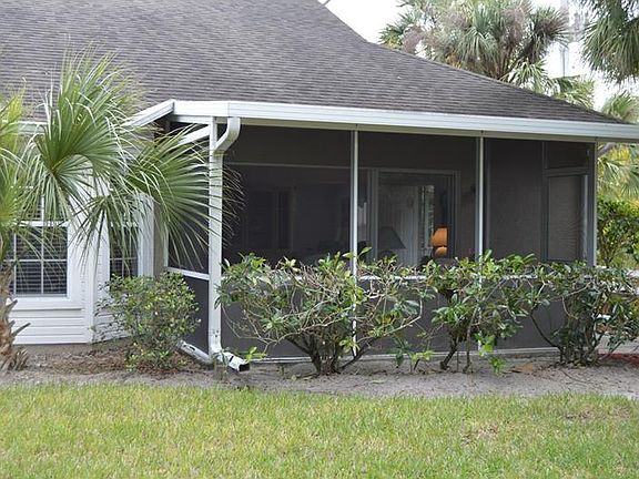 4th image of 1355 Red Oak Ln