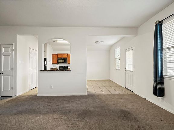 5th image of 12123 Estelle Cir