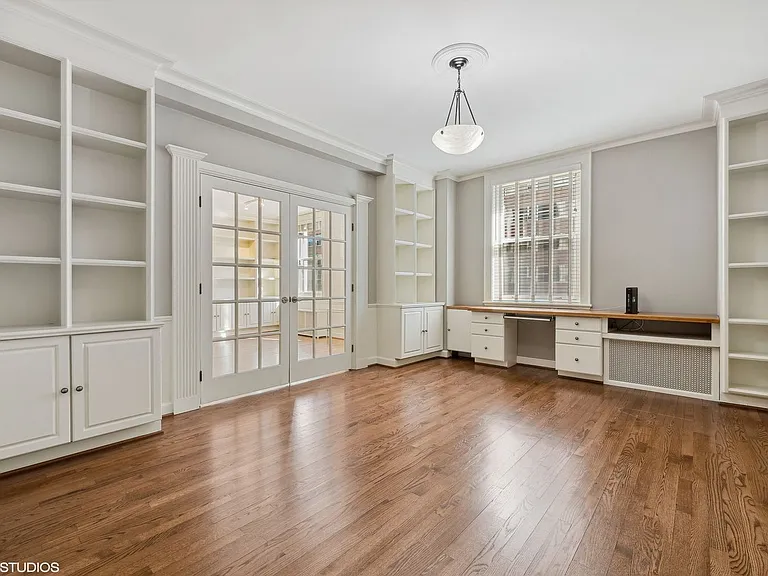 3100 N Sheridan Rd #4D — Photo 11