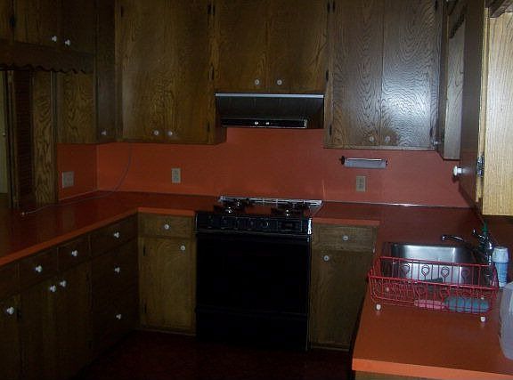 2nd image of 606 Carrol Ave