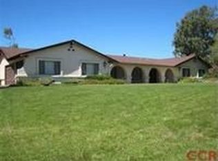 961 Stadium Pl, Solvang, CA 93463