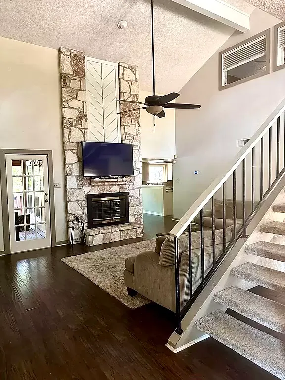 3423 Trailway Park St — Photo 4