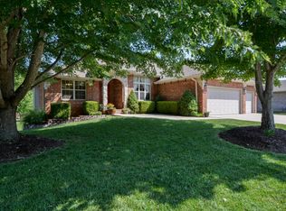 815 Stoneridge Dr, Ozark, MO 65721