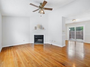 5925 Suncreek Ct, Raleigh, NC 27606