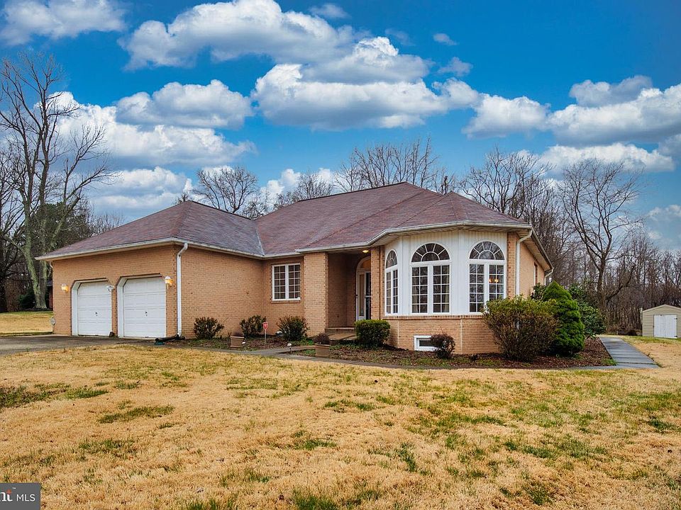1st image of 2911 Geaton Dr