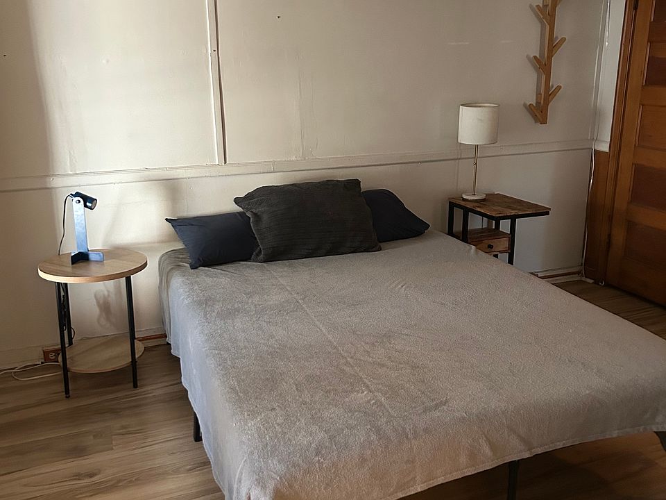 Basement can be furnished or not.