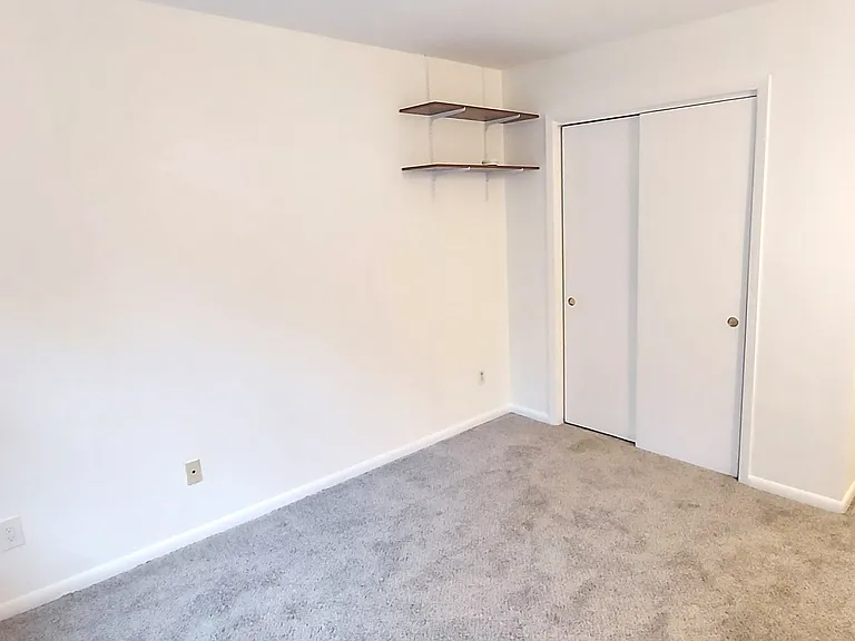 125 Washington Ave N #1 — Photo 18
