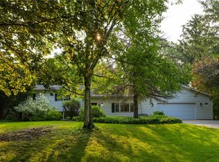 4334 Clover St, Honeoye Falls, NY 14472