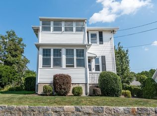 38 Mount Vernon St, Quincy, MA 02169