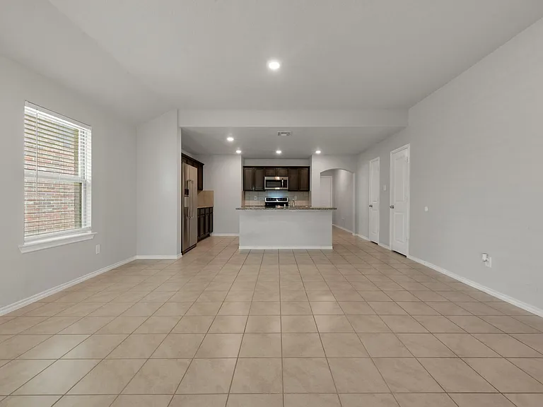 2415 Anton Dr — Photo 12