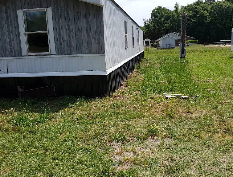 39 Nobles Park St — Photo 2