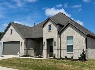 4842 N Parley Bnd, Fayetteville, AR 72764