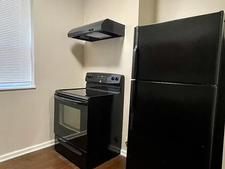 4117 Lafayette Ave #2W — Photo 12