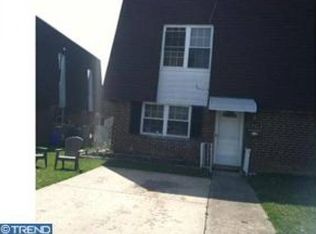 9842 Bonner St, Philadelphia, PA 19115