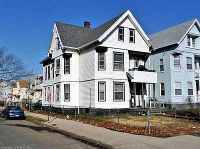 2nd image of 198 Blatchley Ave