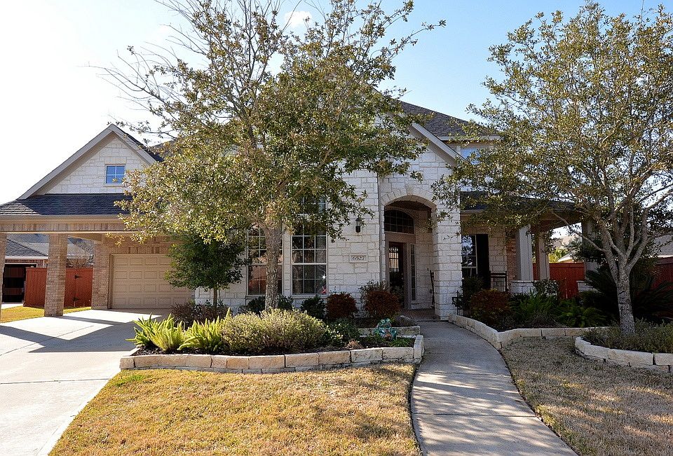 1st image of 6527 Costa Sienna Ln