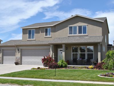 776 W 2095 N, West Bountiful, UT, 84087