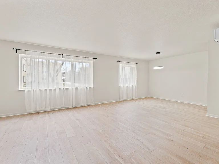 Fairfield Flats — Photo 12