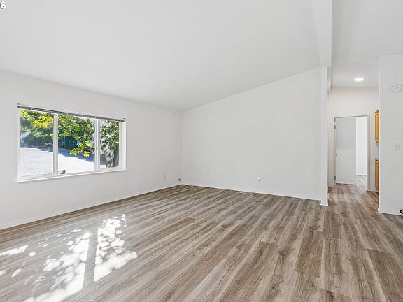 4th image of 23077 SW Main St Unit 59