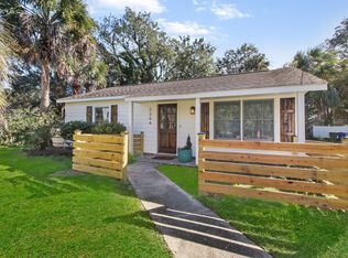 2304 Hartnett Blvd, Isle Of Palms, SC 29451