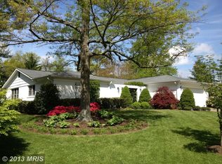 1107 Rollins Pl SW, Leesburg, VA 20175