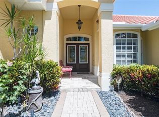 5186 Kensington High St, Naples, FL 34105