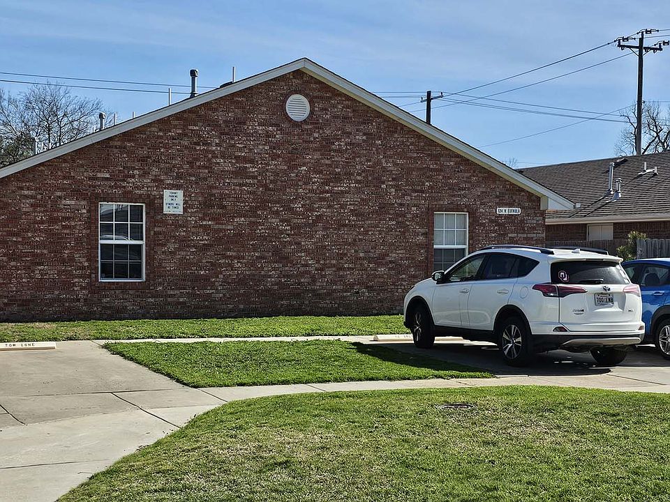 Front from Eufaula Street
