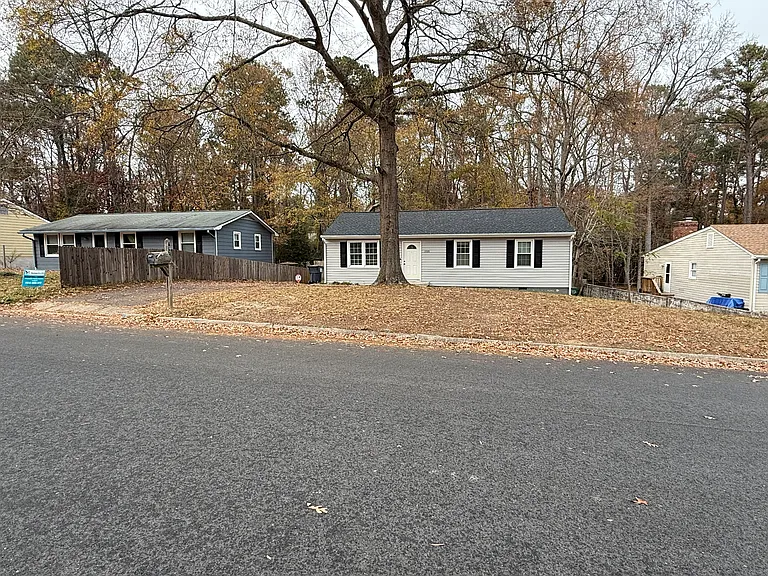 15705 Gary Ave — Photo 27