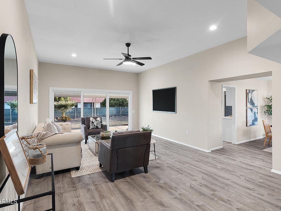 1st image of 10829 W WEDGEWOOD Drive