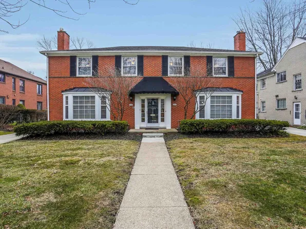 858-60 Trombley Rd, Grosse Pointe Park, MI 48230