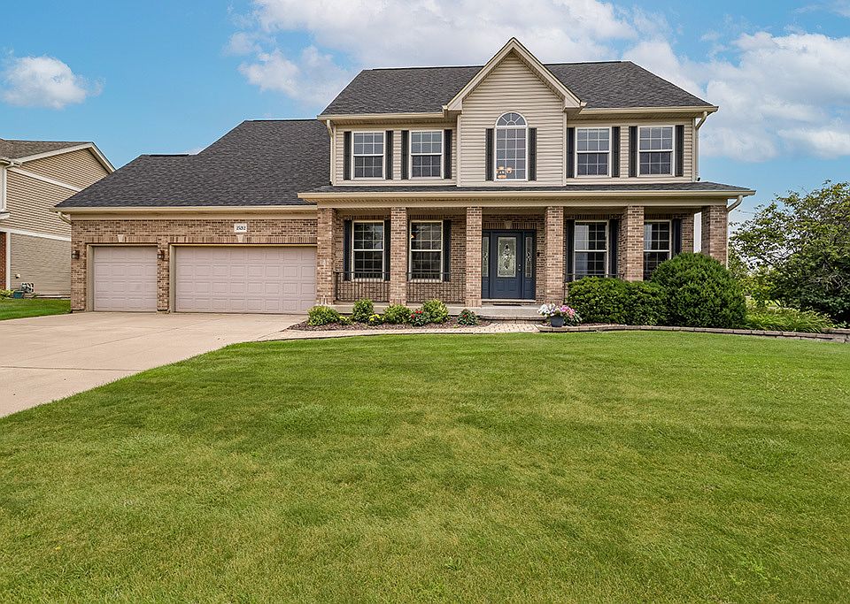 1st image of 25212 W Balmoral Dr