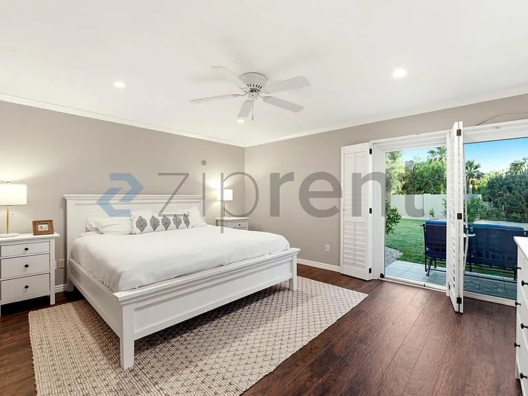 7551 E North Ln — Photo 20