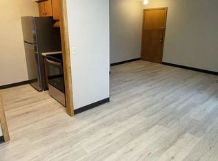8801 W 35th St., St. Louis Park MN 55426, Minneapolis, MN 55426